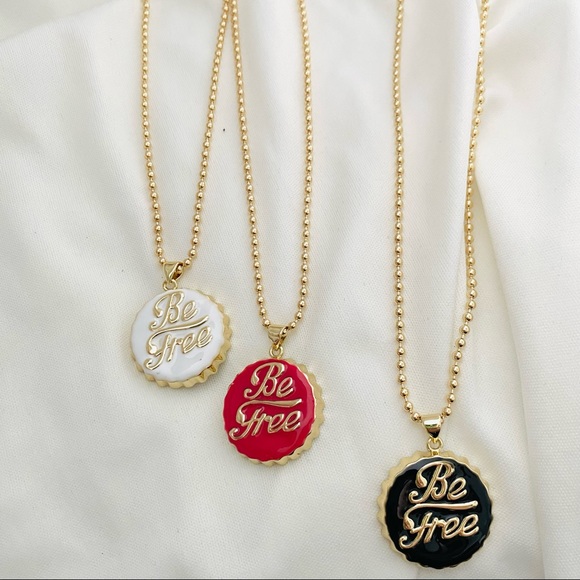 Be Free Bottle Cap Necklace - Picture 7 of 8